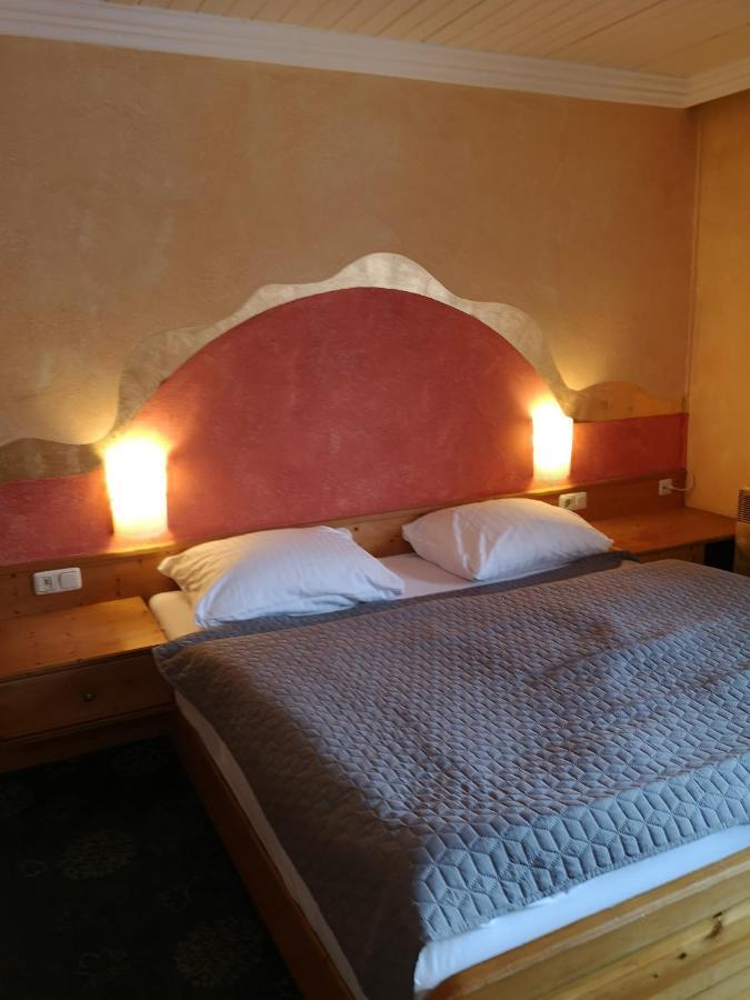 Wirt Z'minsta Hotel 3*