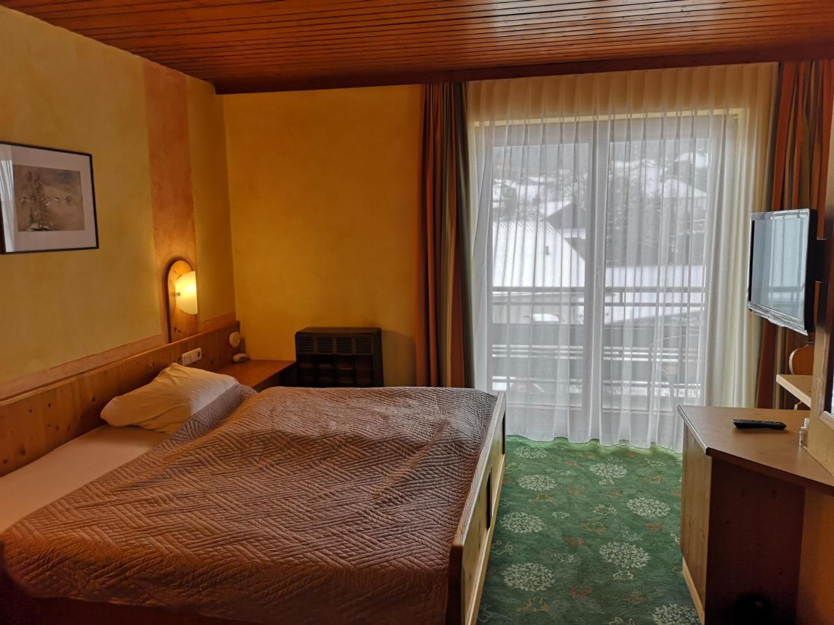 Wirt Z'minsta Hotel Altmünster